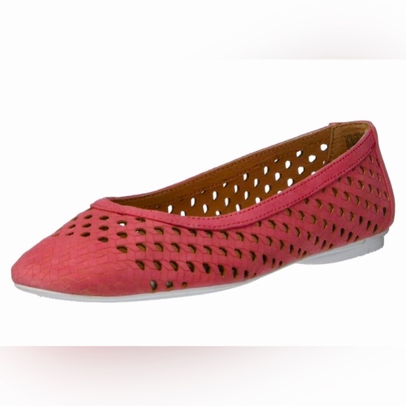 Gentle Souls by Kennth Cole/Eugene Travel Ballet Flats- Size 7 1/2M/Coral NIB - Picture 1 of 4